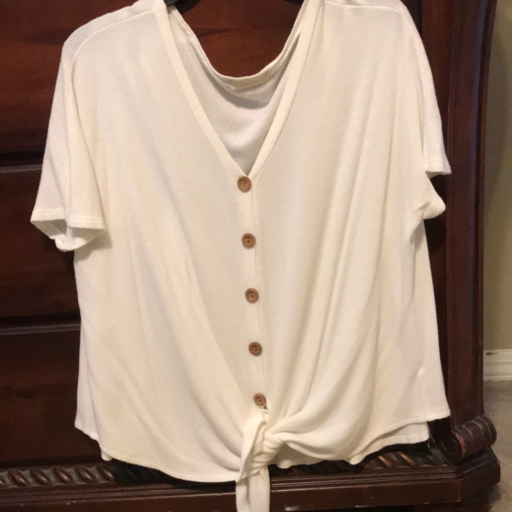 Tie front top